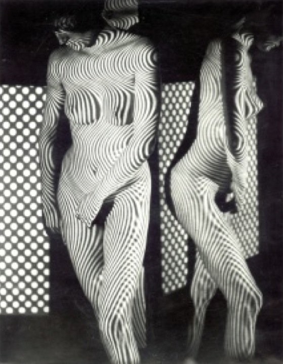 Jaroslav Vávra- Studie IV (Šrafůra) or Šachové, 1969