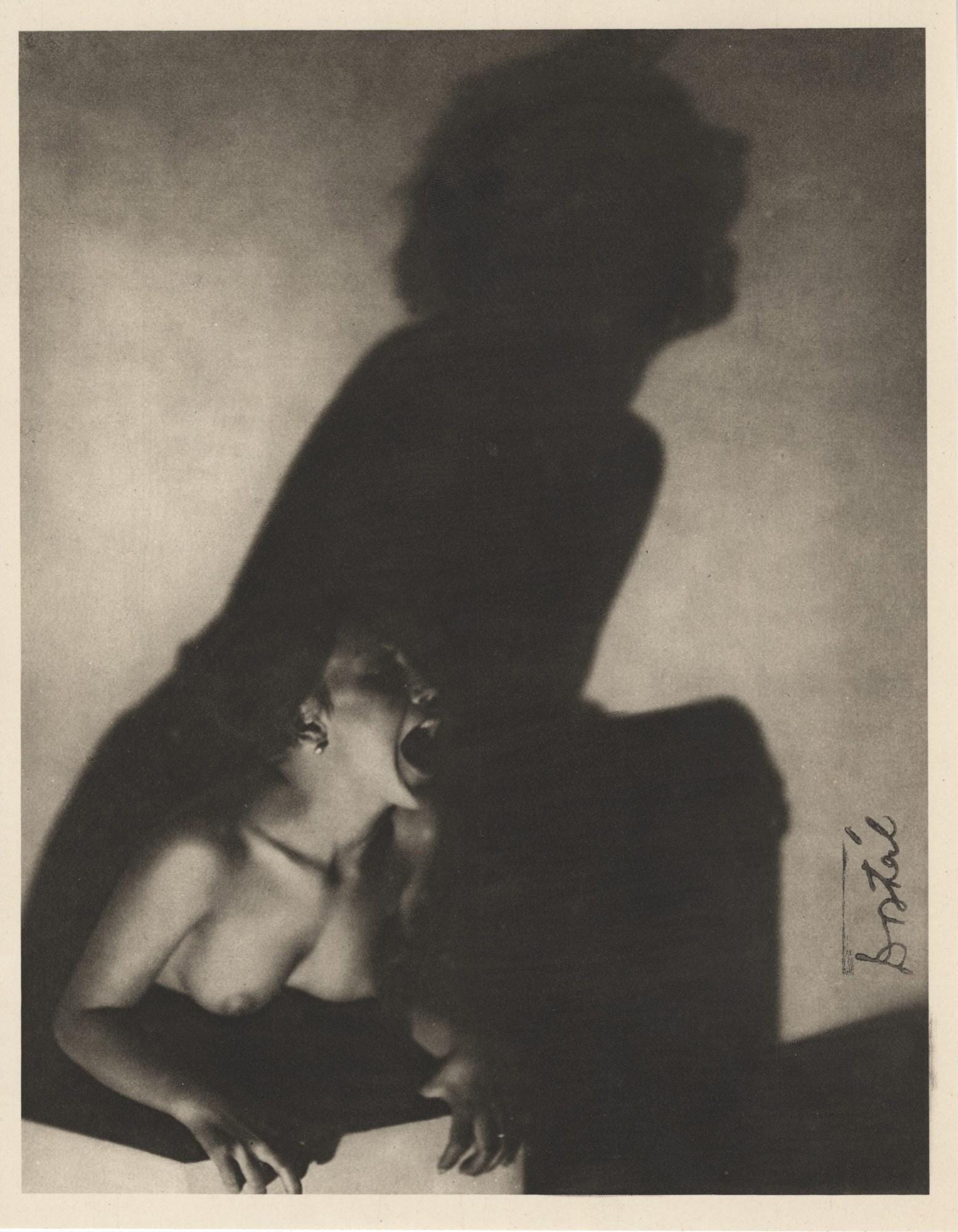 František Drtikol :: Le Cri ~ The Cry [Modernist nude study], 1927. Original vintage photogravure. Signed in ink. | src liveauctioneers
