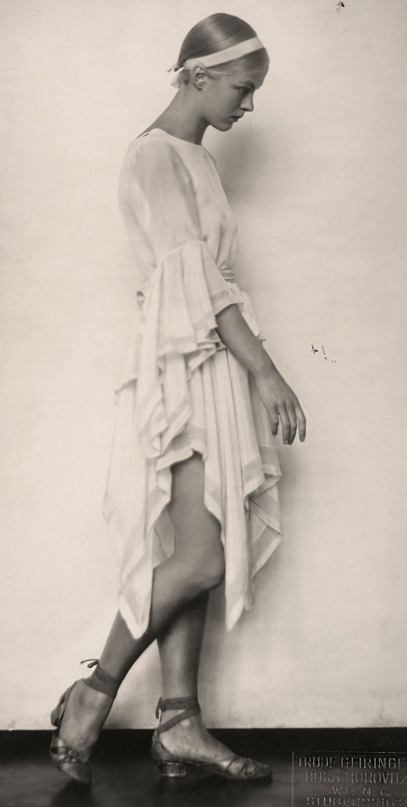 Lore Schuetzendorf in Mädchen in Uniform (Germany, Leontine Sagan, Carl Froelich, 1931). Stamped: Trude Geiringer / Dora Horovitz / Wien. From the Taussig film stills collection