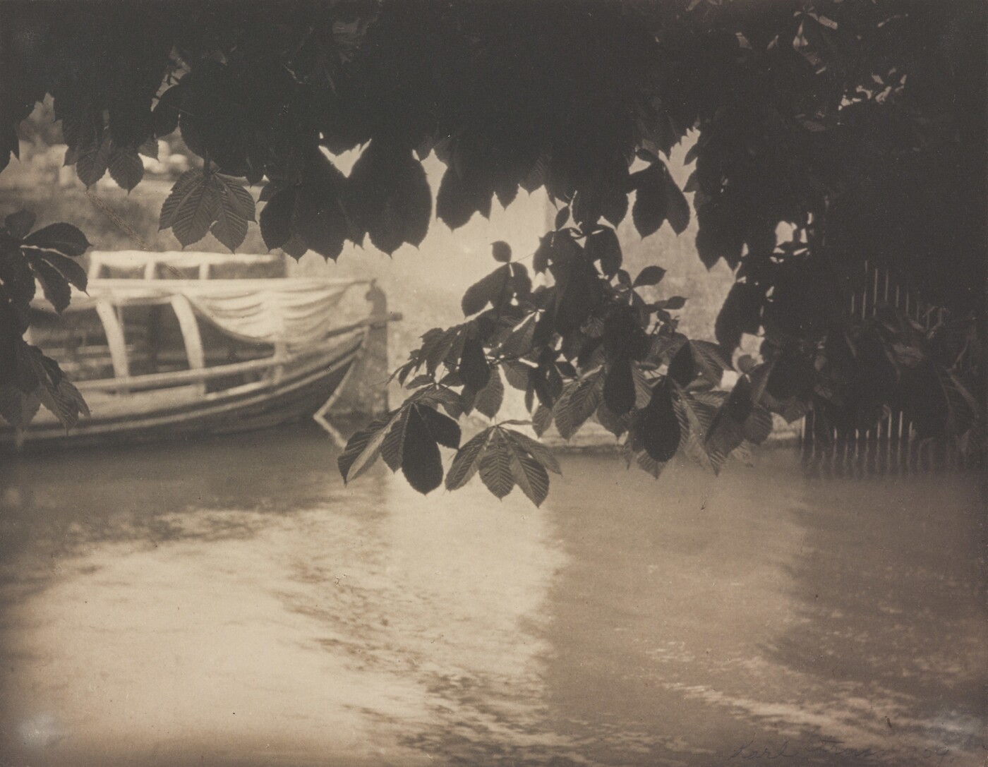 Karl Fischer Struss (1886-1981) :: On Lake Como, 1909; Platinum print. | src Amon Carter Museum of American Art