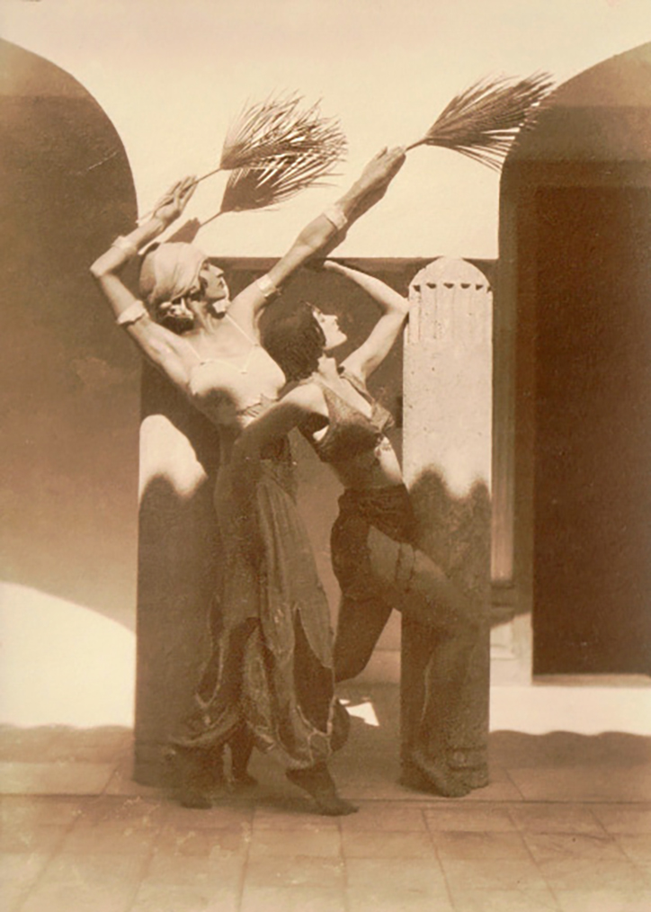 Fred Daniels :: Margaret Morris (left) and Loïs Hutton photographed at the Chäteau des Enfants, Cap d’Antibes, ca.1926. © Fergusson Gallery, Perth, reproduced by permission of the International Association of MMM | src The Architect and the Dancer