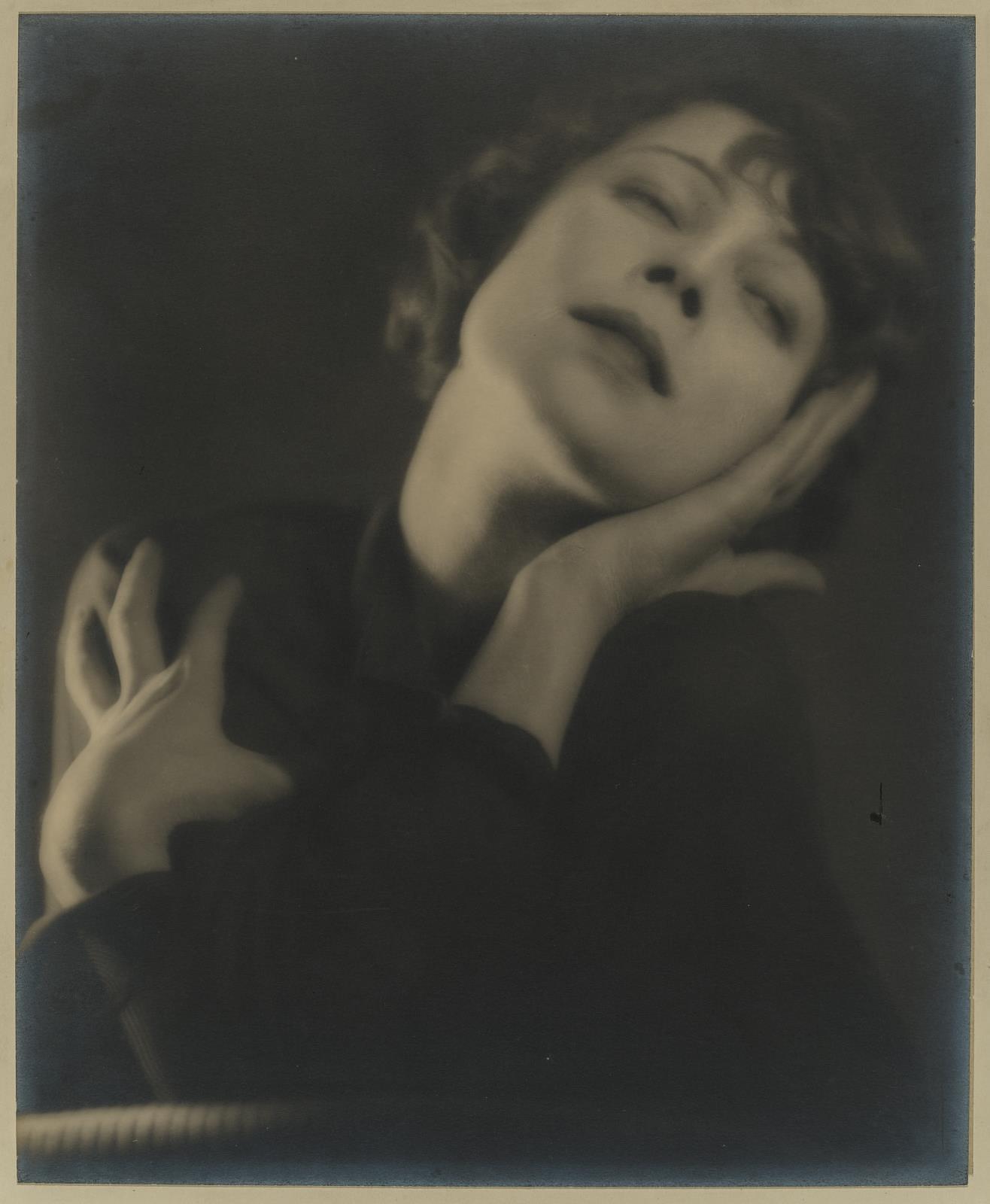 Arnold Genthe :: Portrait of Tilly Losch, gelatin silver print, 1930-1940. | Museum of Fine Arts Boston (mfa)