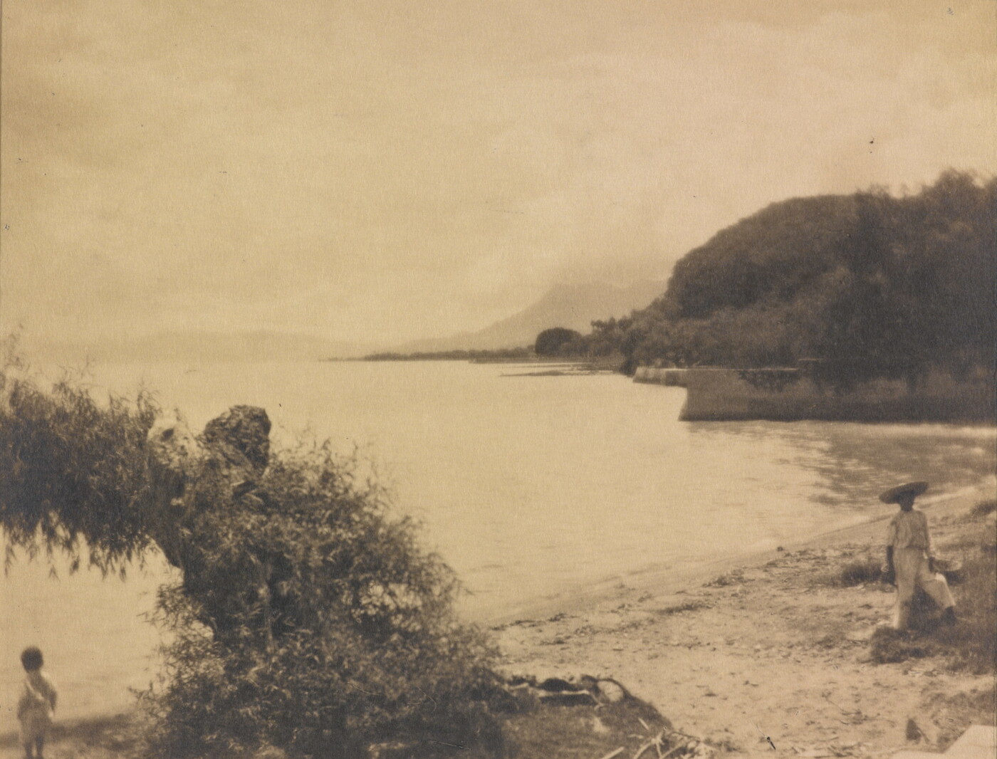 Clara Sipprell (1885-1975); Lake Chapala, Mexico; ca. 1931; Gelatin silver print; Amon Carter Museum of American Art, Fort Worth, Texas, Purchase through gift of The Dorothea Leonhardt Fund of the Communities Foundation of Texas, Inc.; P1984.1.281