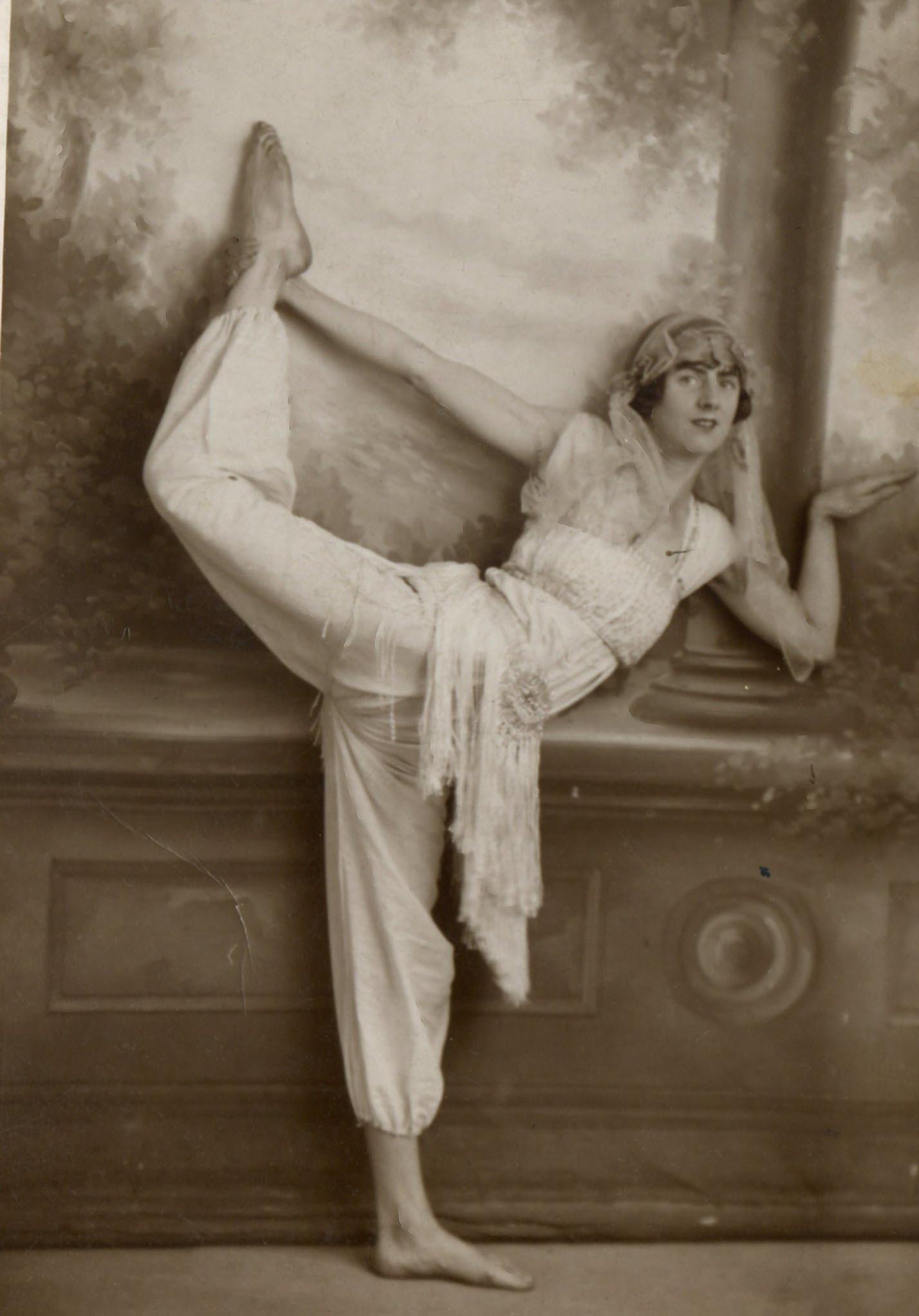 Egyptian in the studio, unknown date. | src unexpectedtales on Flickr