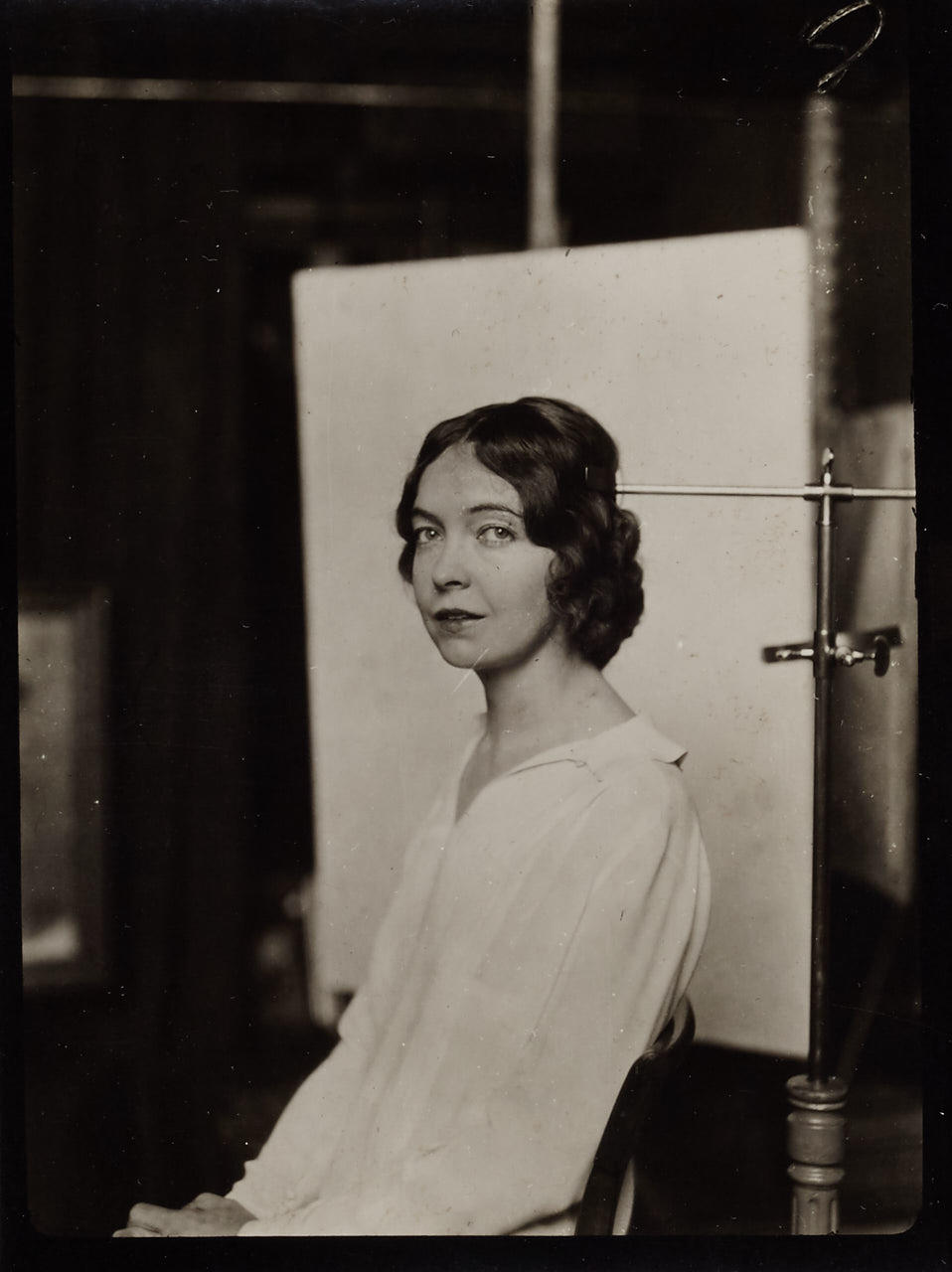 Emil Orlik (1870–1932) :: The actress Lillian Gish, ca. 1923. Vintage silver print. | src Ostlicht Photo Auction