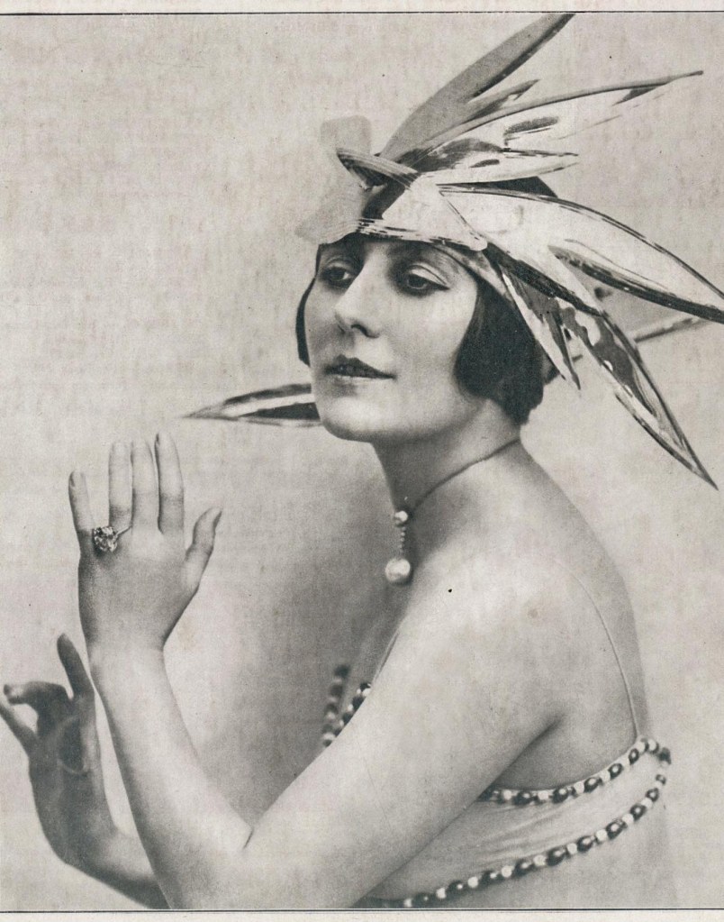 Stacia Napierkowska. Photo Rahma. Paris Plaisirs: revue mensuelle esthétique et humoristique. Nov. 1922. [front cover]  | src BnF ~ Gallica