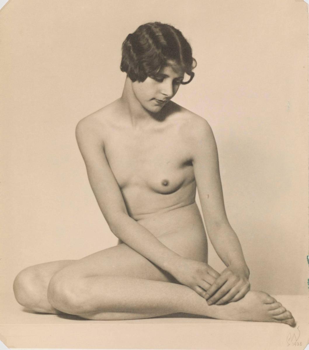 Arne Wahlberg :: Naketstudie (Nude study), 1930 | src Moderna Museet