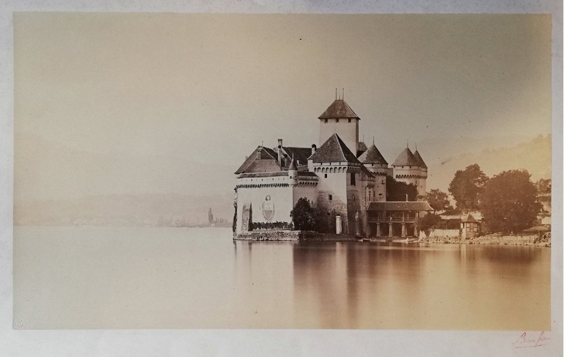 Bisson Frères (*) :: Chateau Chillon sur le lac Leman, Suisse, 19ème siècle. | src Proantic