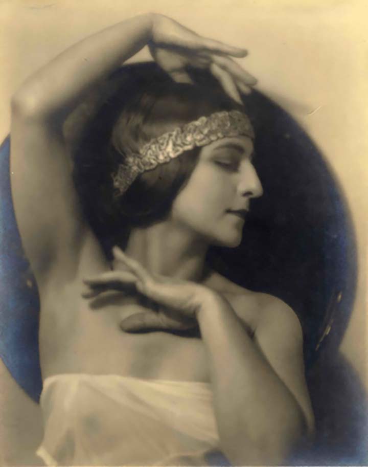 Austrian-American choreographer and dancer Albertina Rasch (1891-1967) by unknown photographer (late 1910s - early 1920s)