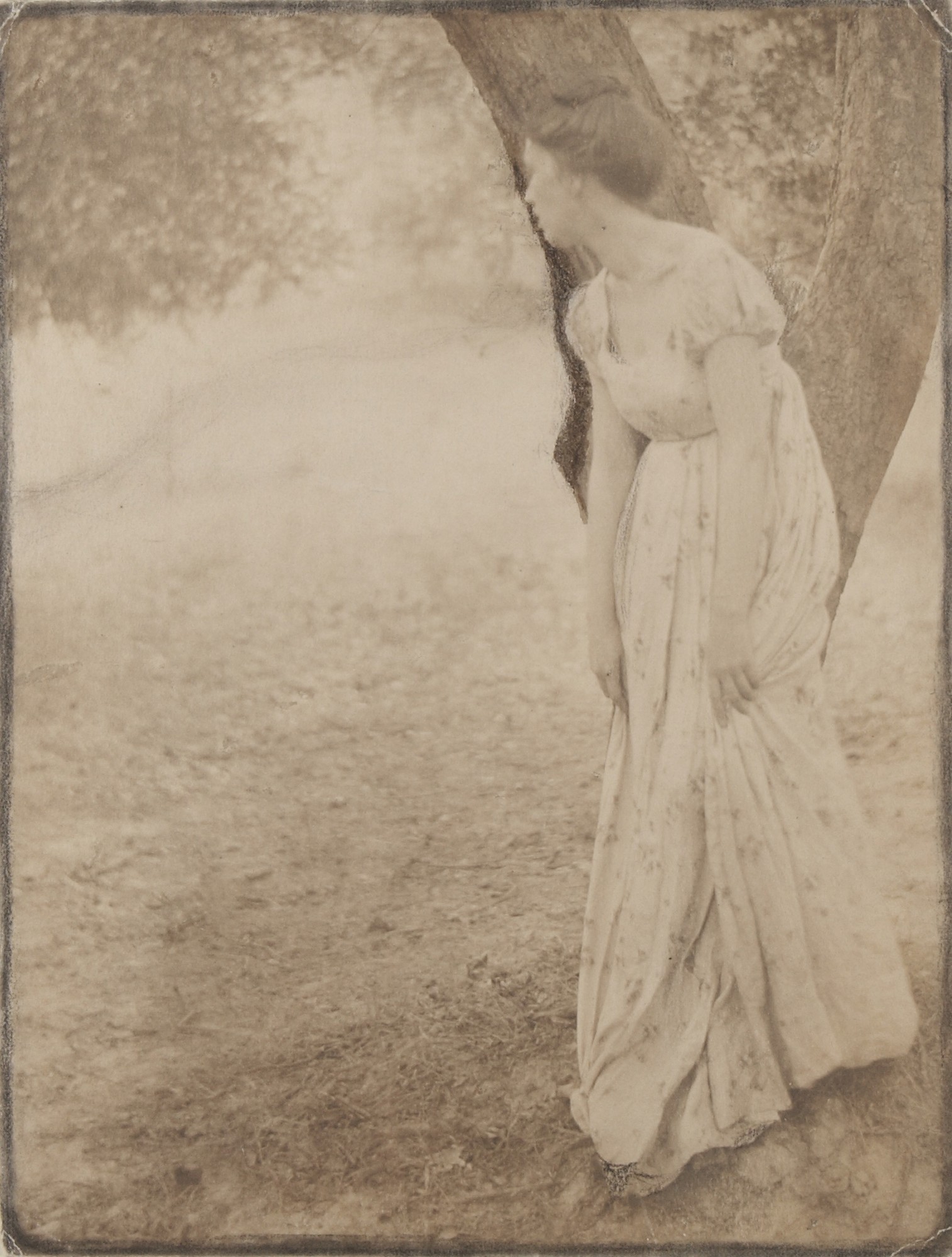Clarence H. White (1871–1925) :: Letitia Felix holding her skirts, ca. 1897. Platinum print with graphite. | src Princeton University Art Museum