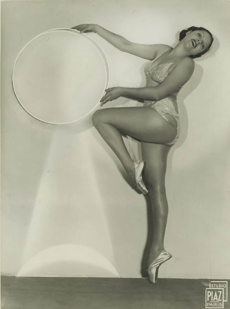 Piaz Studio :: Jacqueline Jako-Mica (Nicole Chaumot) at Casino de Paris, 1940s | src Abebooks and Zvab