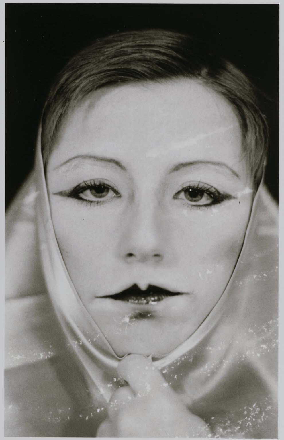 cindy sherman as claude cahun