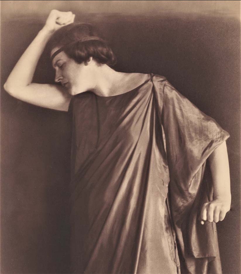 Foto ur Anna Behles samling, foto: okänd. | Photo from Anna Behle's collection, ph. unknown. | src Dansmuseet on IG