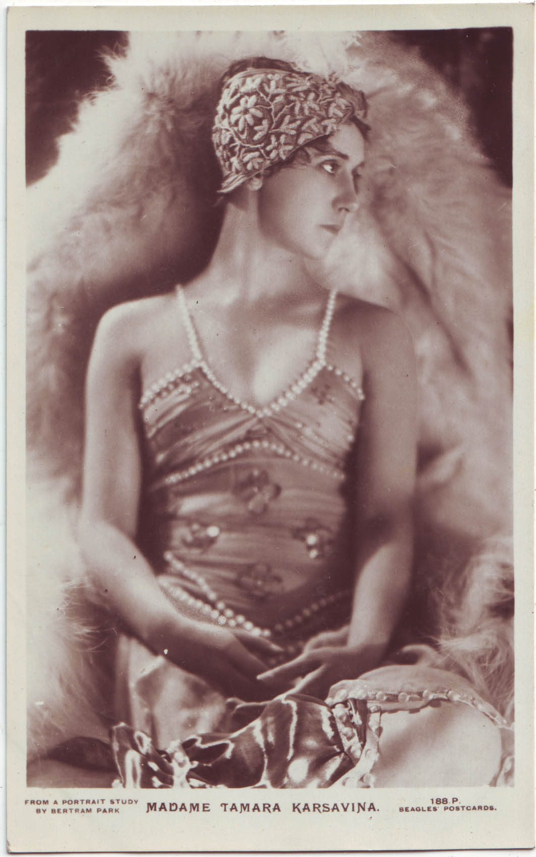 Bertram Park :: Portrait Studio of Dancer Tamara Karsavina. Beagles’ Postcards 188 | src Flickr