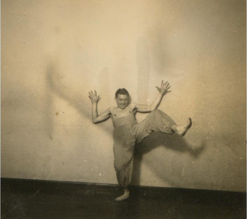 Unknown photographer :: Laban Schüle, Hamburg, Germany, 1927. | src anamorfose