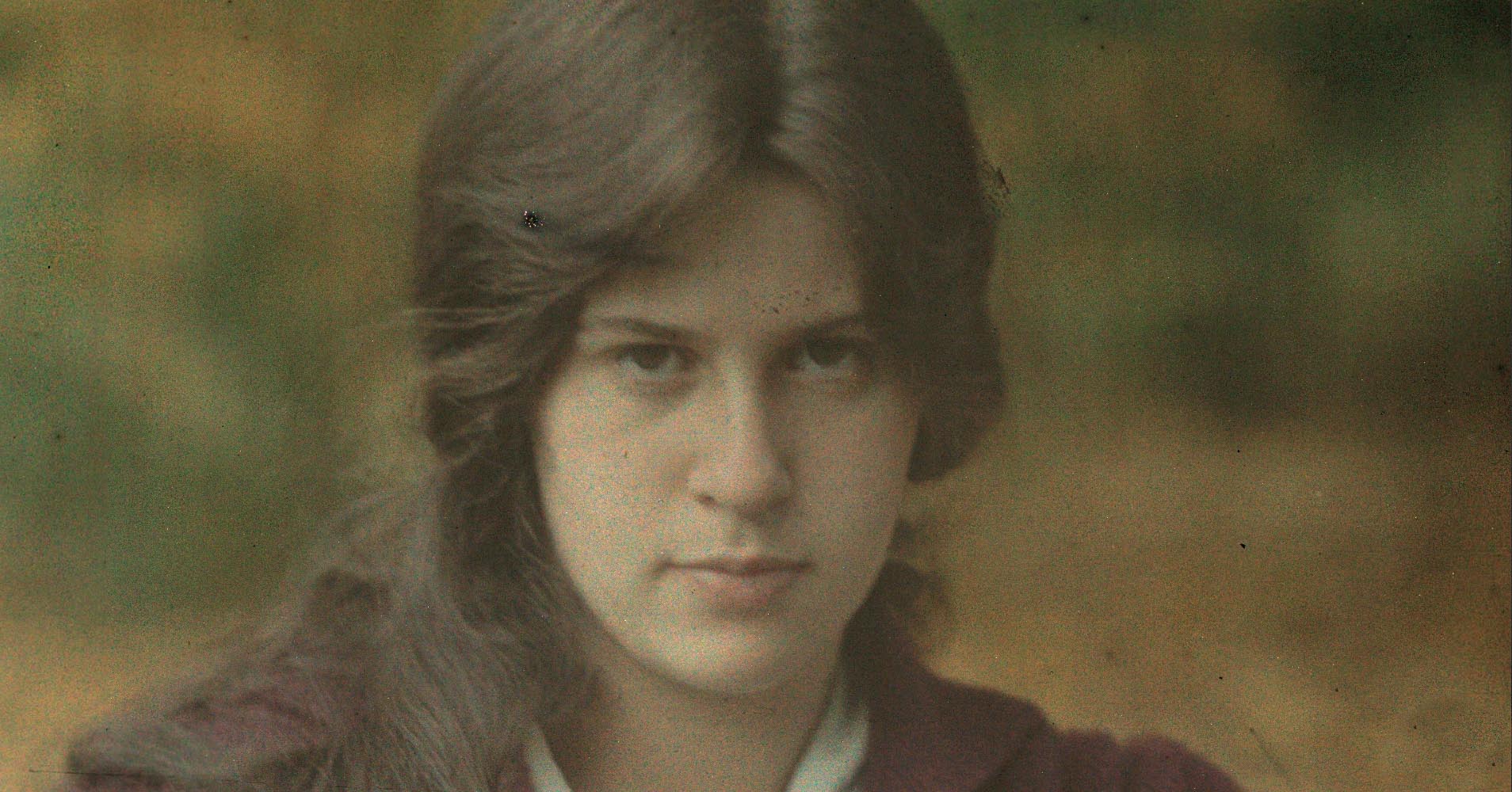 Alfred Stieglitz :: Kitty Stieglitz, 1915-1916. Autochrome. Alfred Stieglitz Collection. | src National Gallery of Art