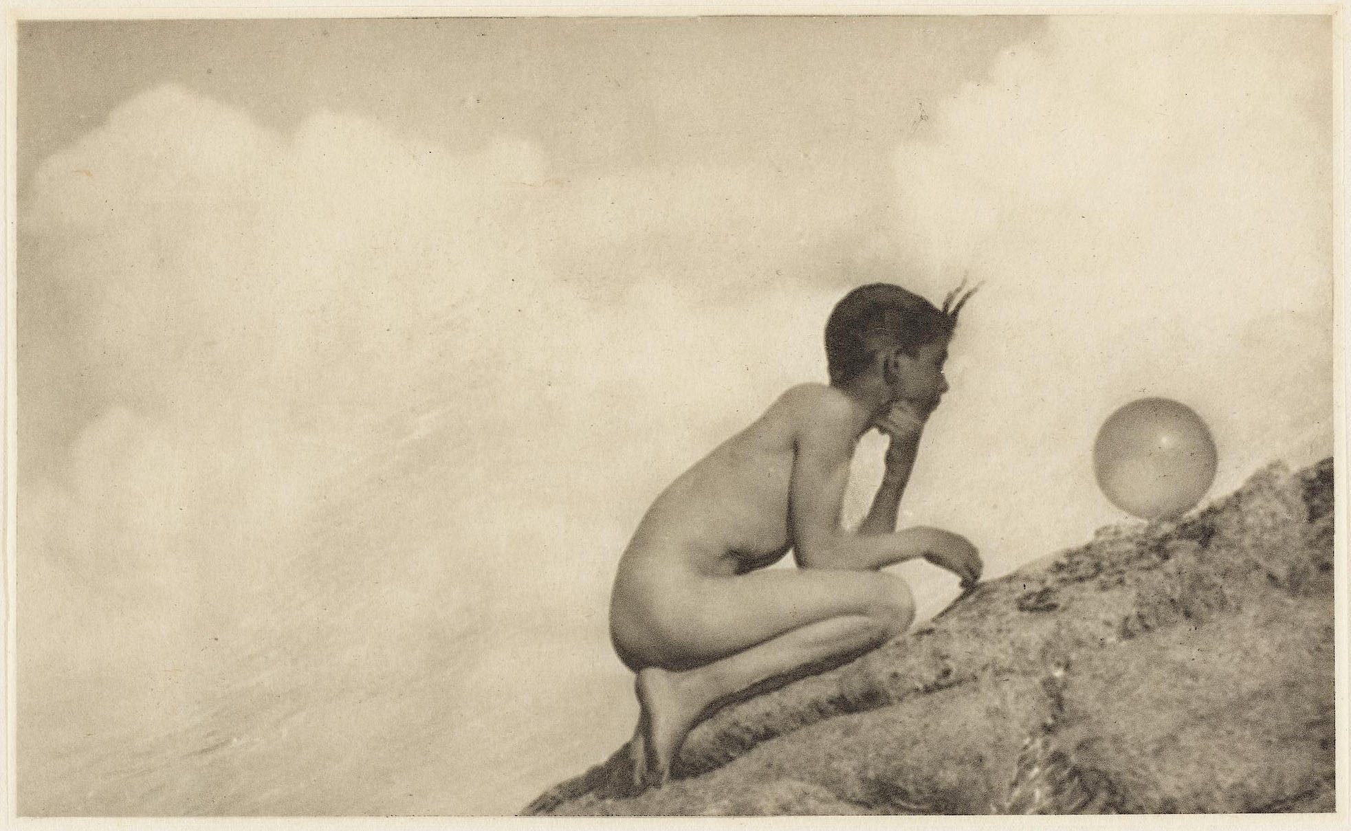 Anne W. Brigman :: The Wondrous Globe. Camera Work: A Photographic Quarterly — 1912 (Heft 38)