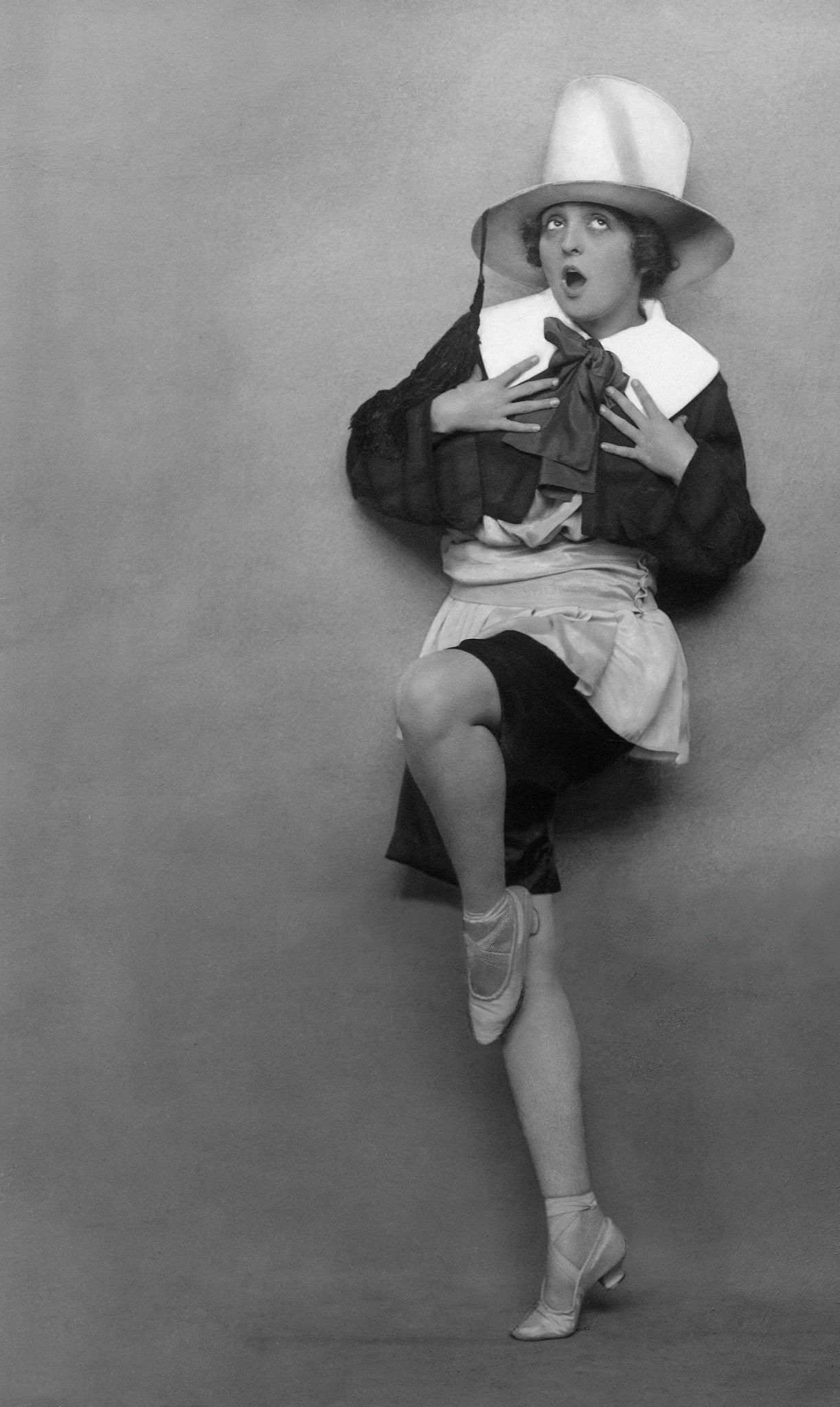 Franz Löwy :: Austrian dancer Maria Ley-Piscator (1898-1999), 1921. Published in 'Die Dame' 06/1921. | src Getty Images