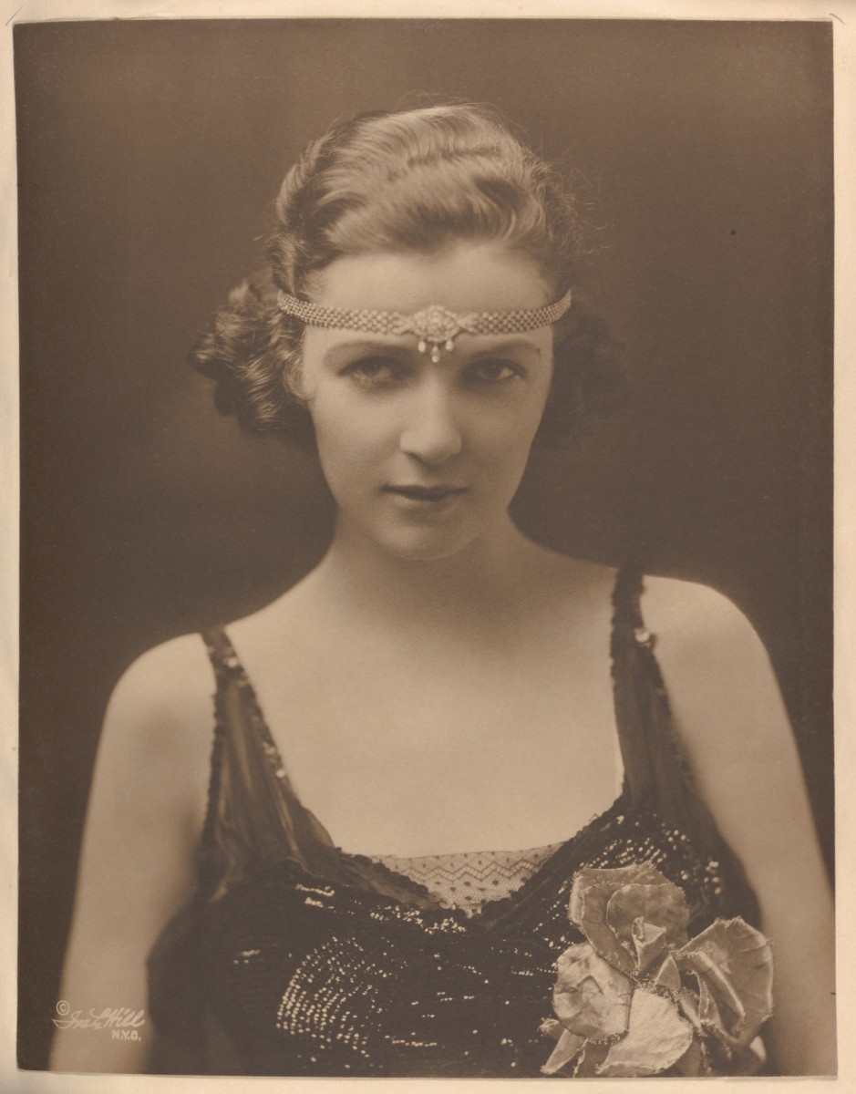 Ira L. Hill :: Irene Castle (Irene Foote) wearing a headband, 1910s | src Cornell University
